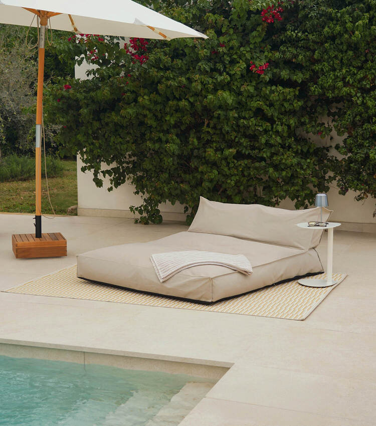 Daybed Outdoor Daybed Gartenliege oder Relaxliege