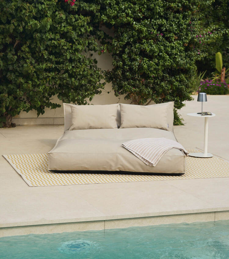 Daybed Outdoor Daybed Gartenliege oder Relaxliege