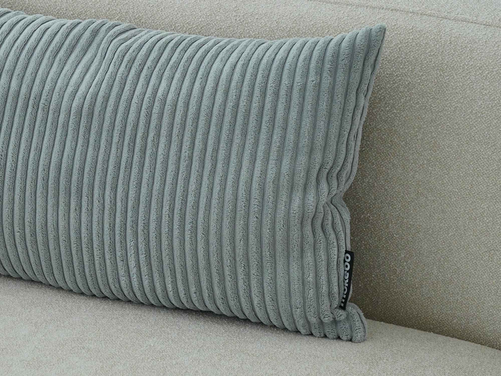 mokebo Cordkissen 'Rest' auf beigen Sofa